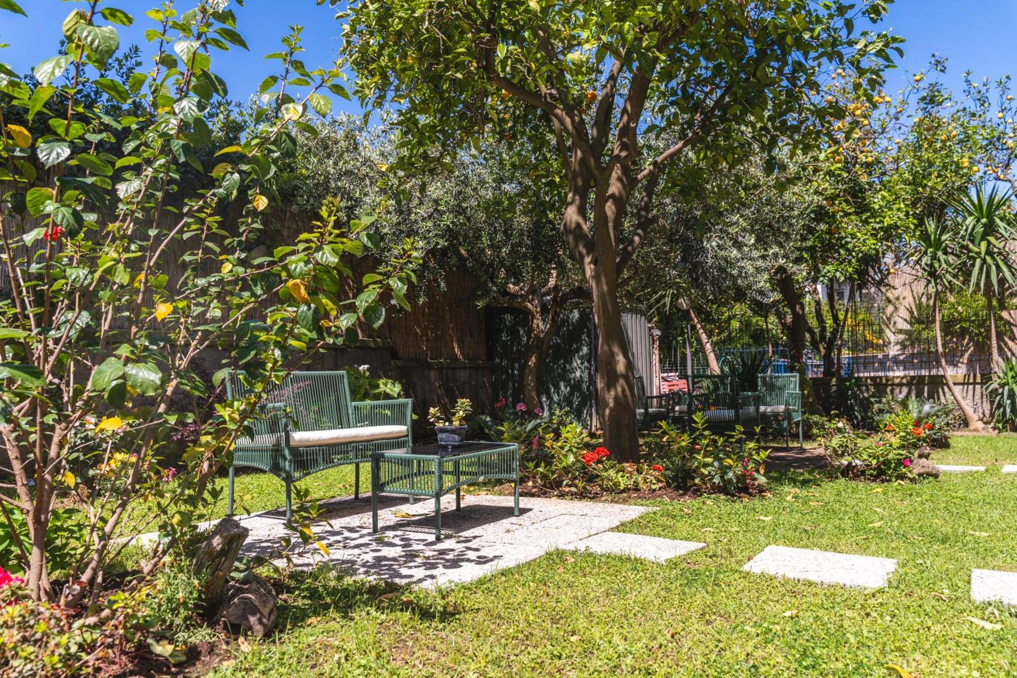 Sorrento Hidden Garden & Rooms מראה חיצוני תמונה
