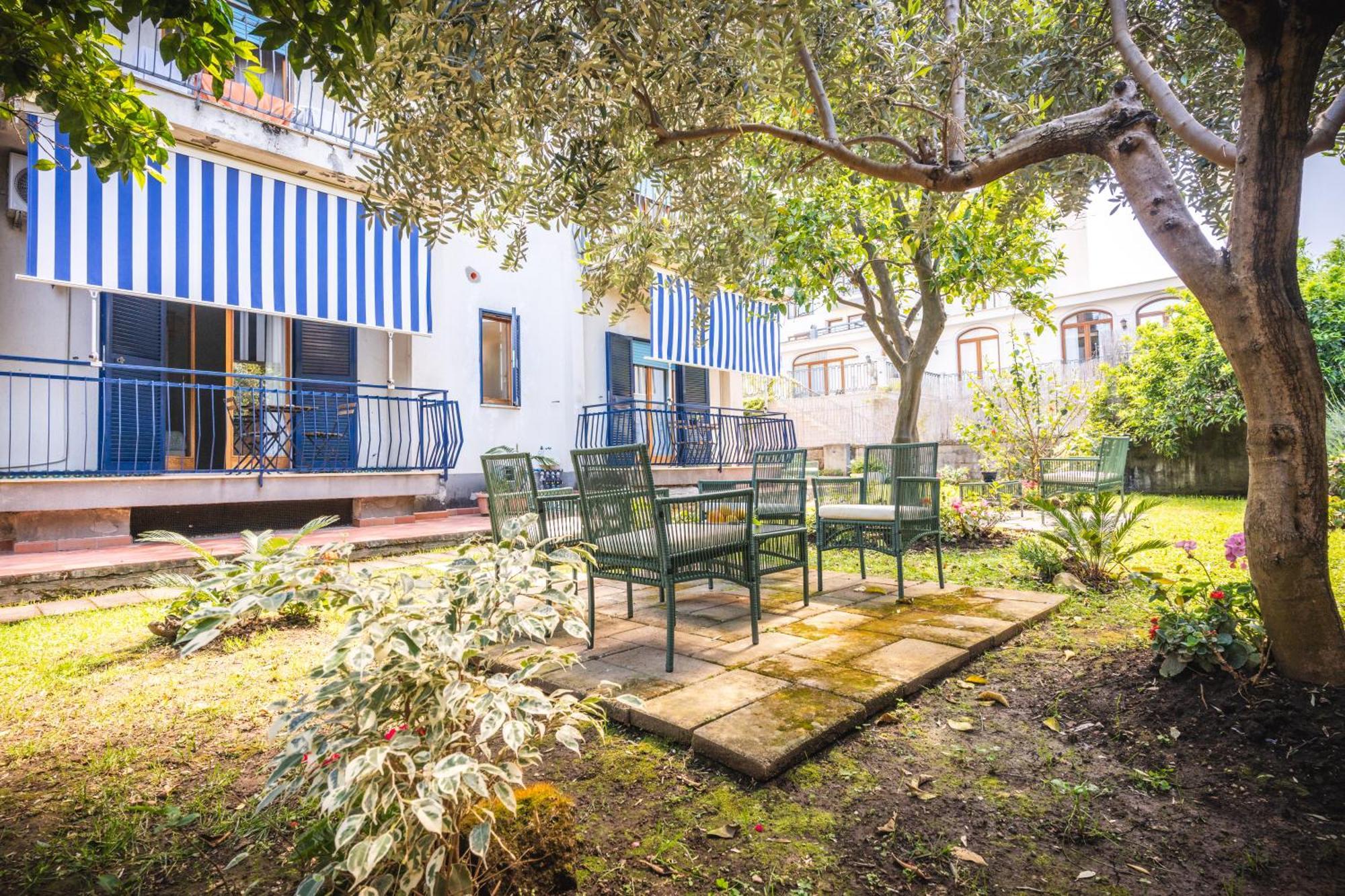 Sorrento Hidden Garden & Rooms מראה חיצוני תמונה