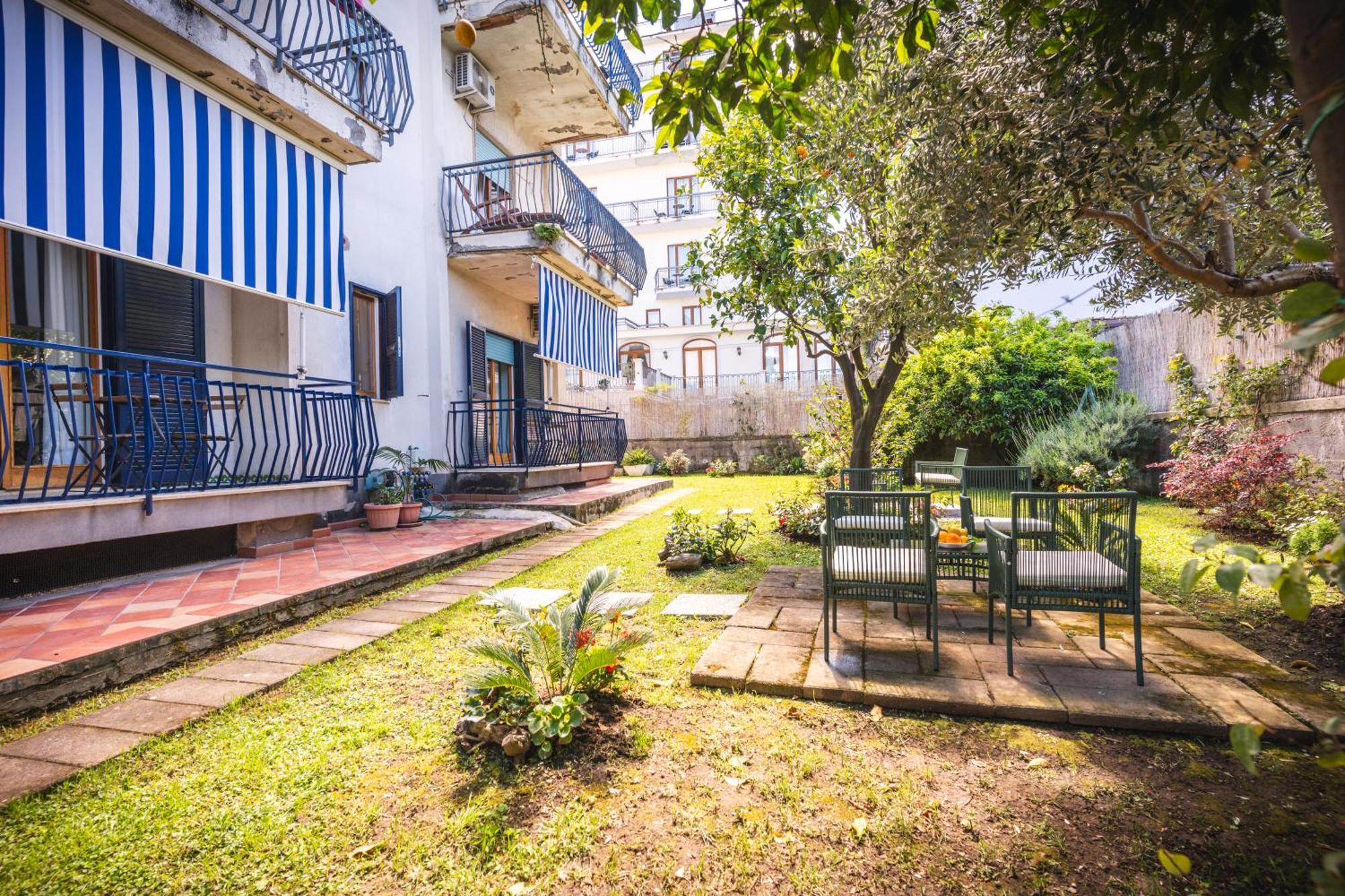 Sorrento Hidden Garden & Rooms מראה חיצוני תמונה